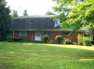 11000 County Line Rd, Ortonville, MI 48462