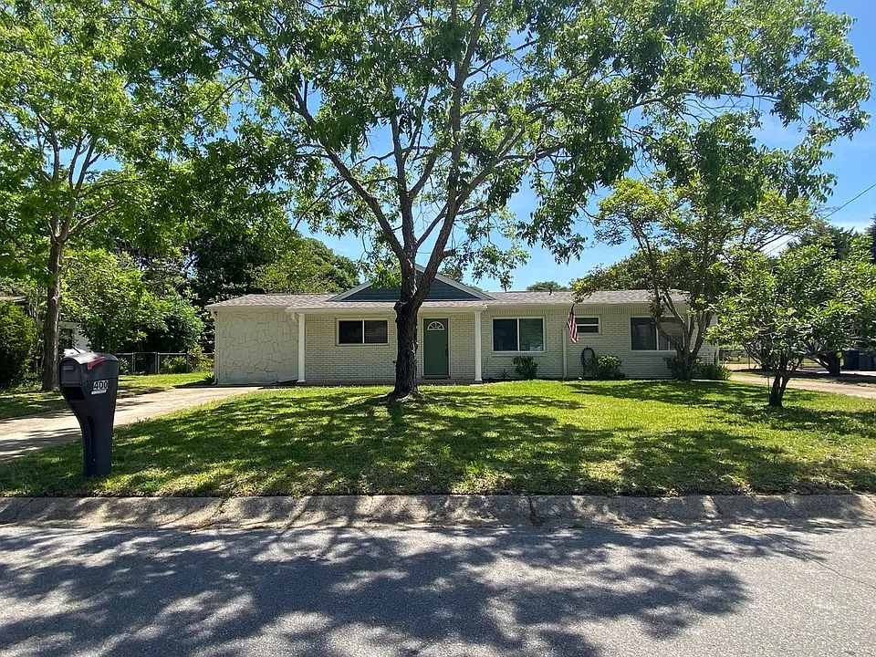 400 Argyle Ct
