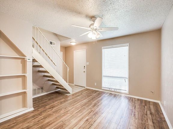 3rd image of 2402 S Graham Dr #A