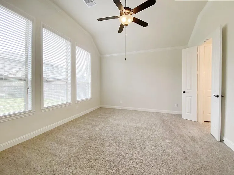 14626 Moccasin Ridge Dr — Photo 10