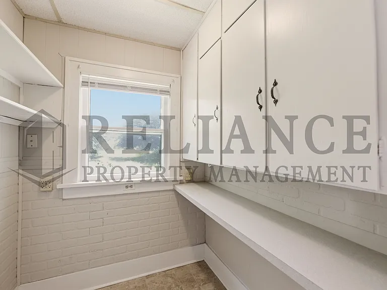 432 S Osage St — Photo 17
