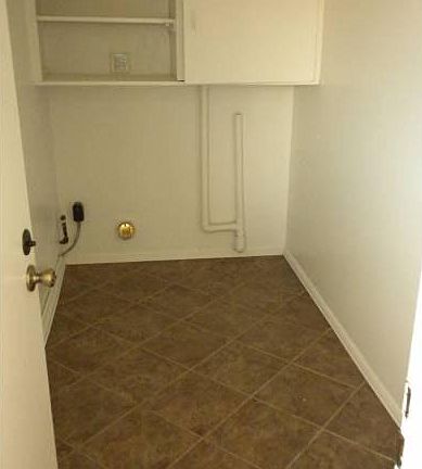 4th image of 5852 Flounder Dr