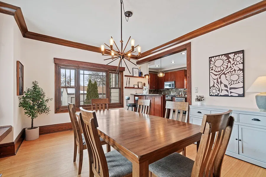 3 bed, 1.5 bath, 1615 sqft, $3,500 — Photo 3
