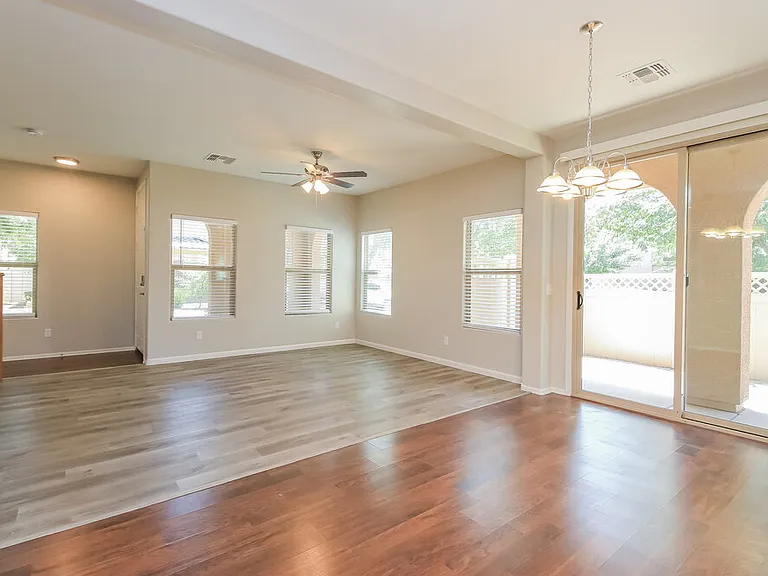899 S Pheasant Dr — Photo 7