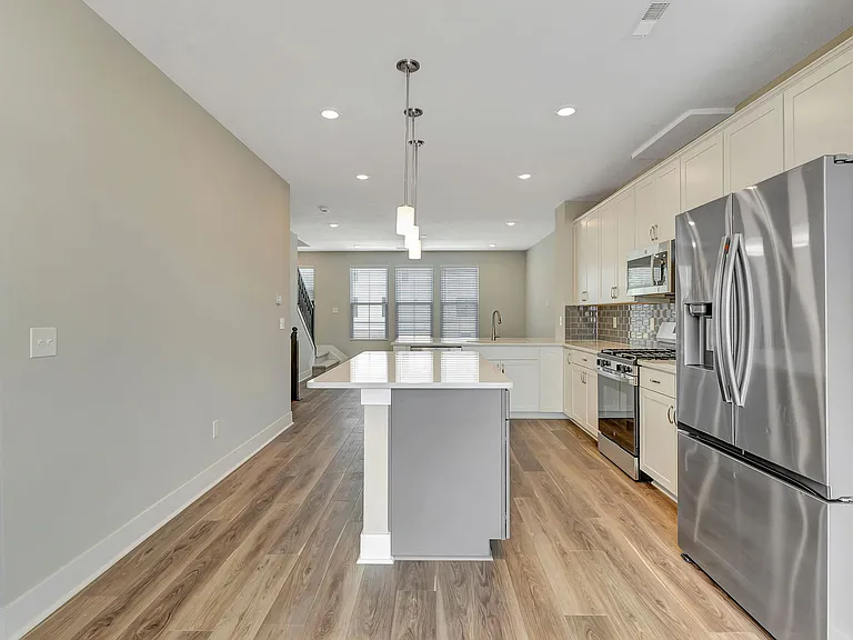 6358 Coverage Ct — Photo 10