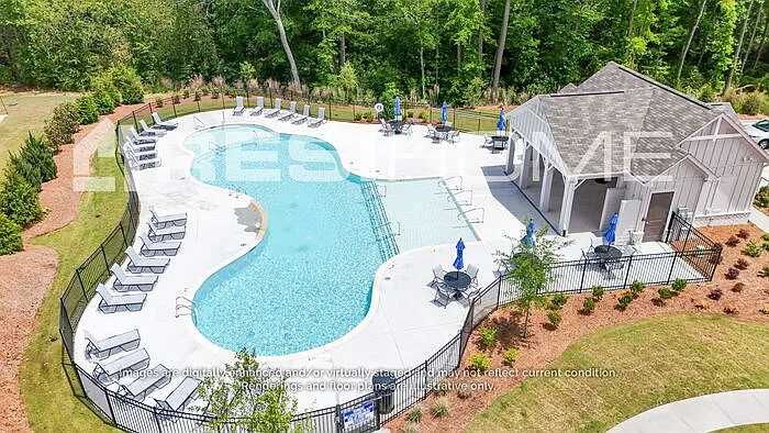 4 bed, 2.5 bath, 1833 sqft, $2,295 — Photo 2