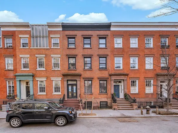 52 Charles St, New York, NY 10014