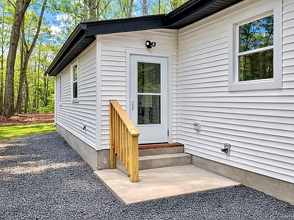 5th image of 548 Dosen Road