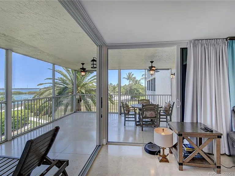 8302 Marina Villas Dr #8302 — Photo 13