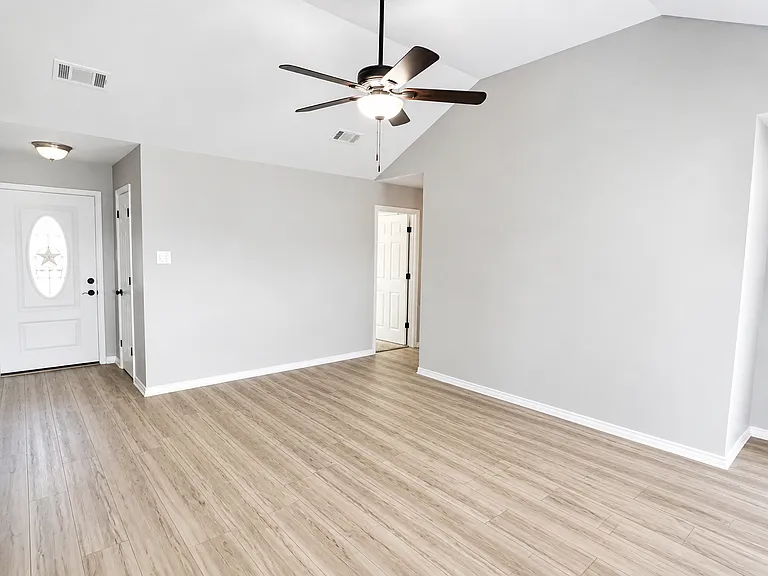 3713 Water Oak Dr — Photo 6