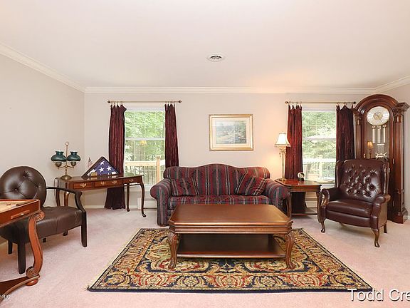 5th image of 2160 Blueberry Dr NW