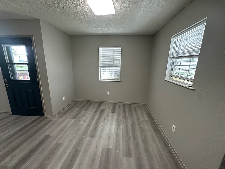 7222 Speaker St — Photo 7