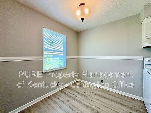 5th image of 1517 Steadmantown Ln Unit 1-4