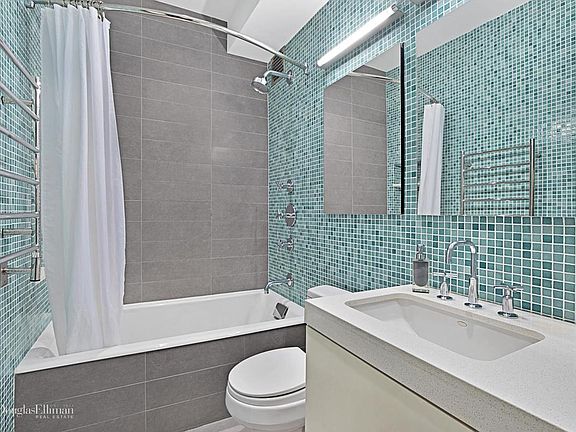 5th image of 457 W 43rd St APT 1B