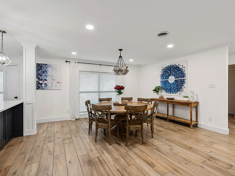 2314 Droxford Dr — Photo 11