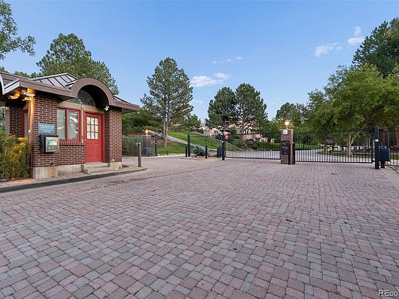 2nd image of 8571 Colonial Drive