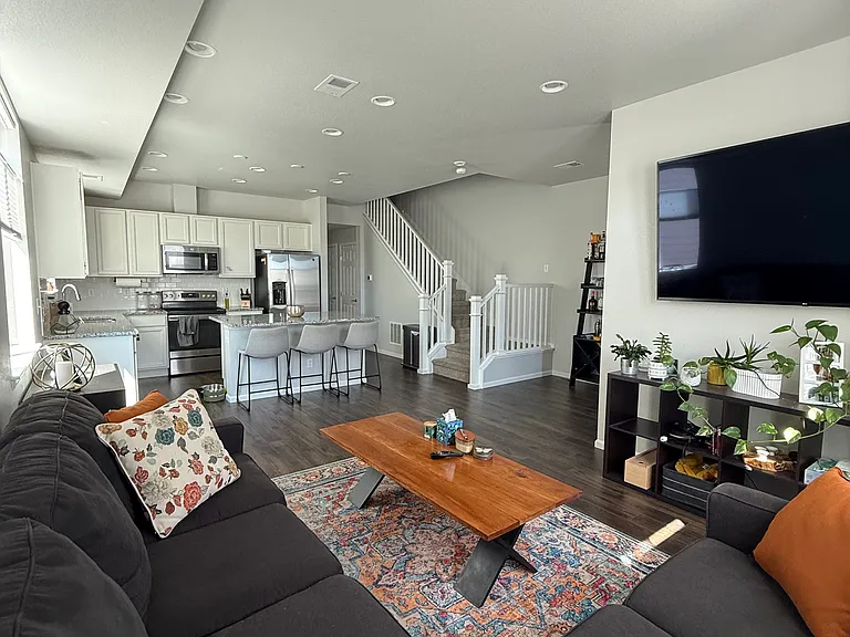 6551 N Dunkirk St — Photo 2