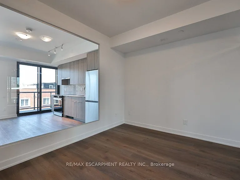 2075 Lakeshore Rd #304 — Photo 15