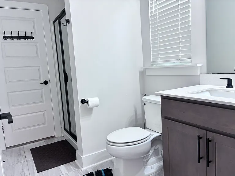 2033 Florine Dr — Photo 21