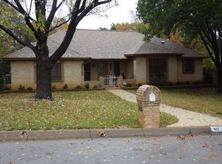 813 Newport Rd, Fort Worth, TX 76120