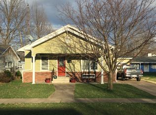 512 N 20th St, Herrin, IL 62948