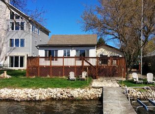 4104 N River Bay Rd, Waterford, WI 53185