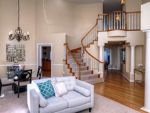 5th image of 109 Eagle Trace Dr