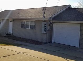 45 New Sugar Creek Rd, Fenton, MO 63026