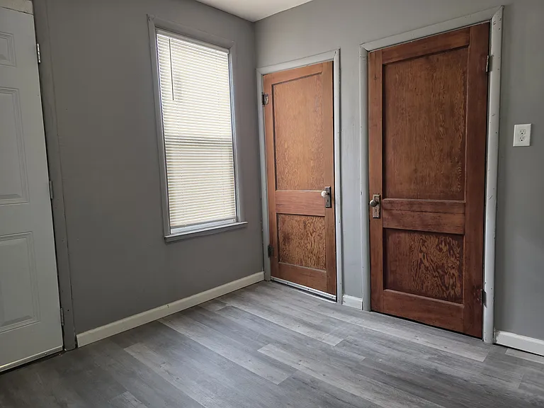 5914 Laura Ave — Photo 19