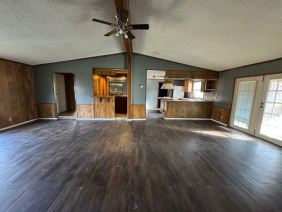 3rd image of 5315 County Road 4172d