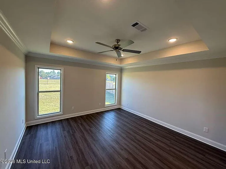 571 Patrick Farms Dr — Photo 16