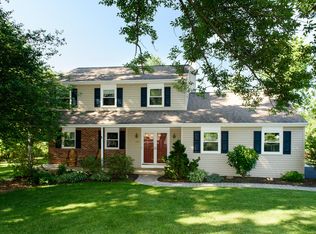 103 Greene Meadow Ln, Downingtown, PA 19335