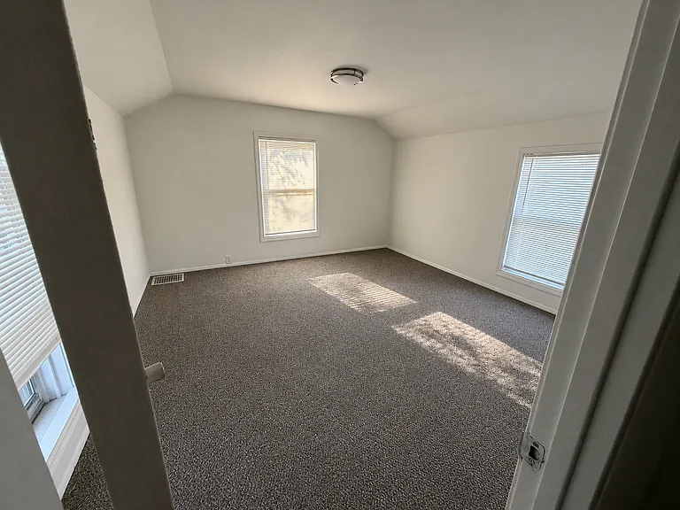 5339 Tanner Ave — Photo 12