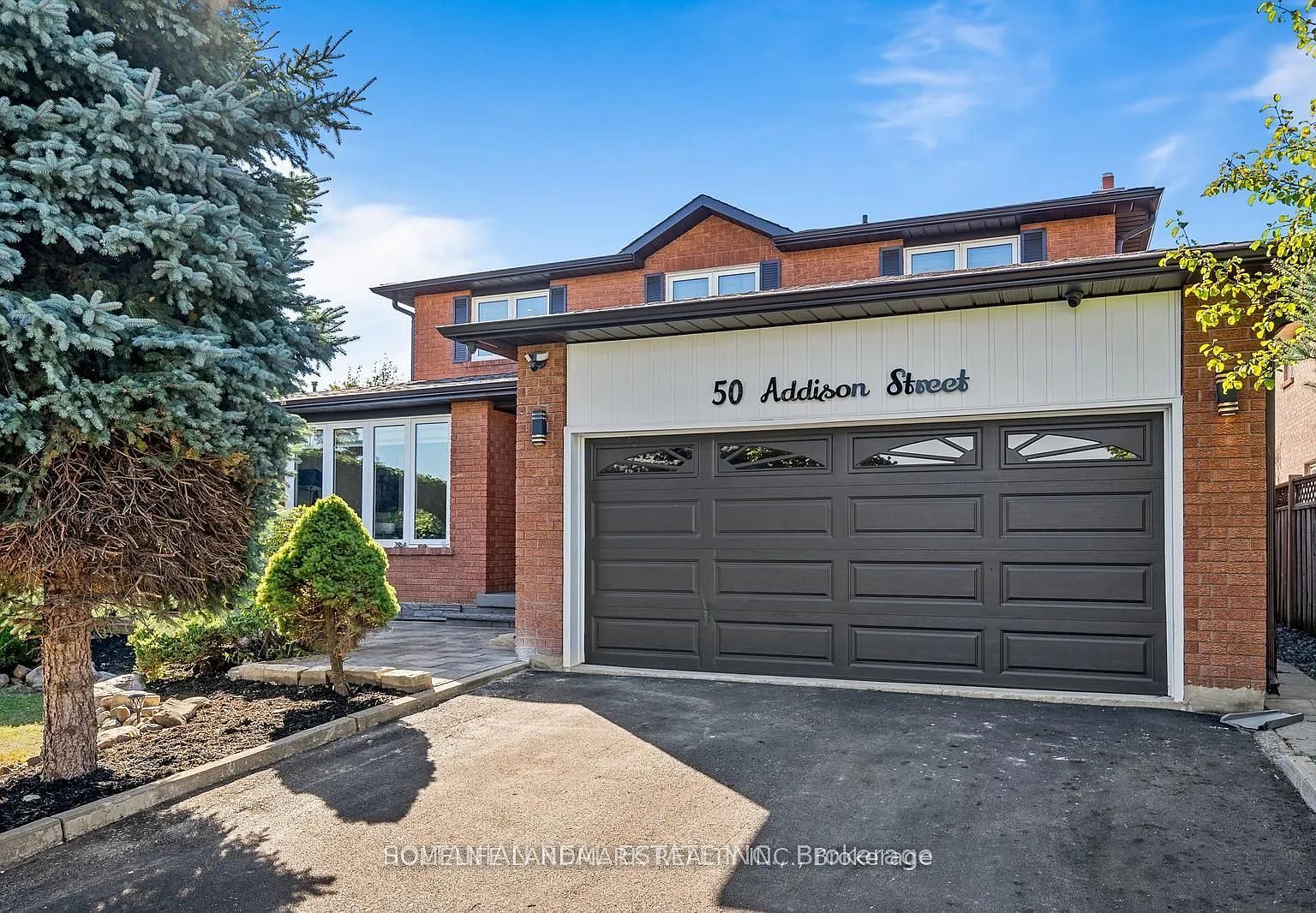 3 bed, $1,999 — Photo 2