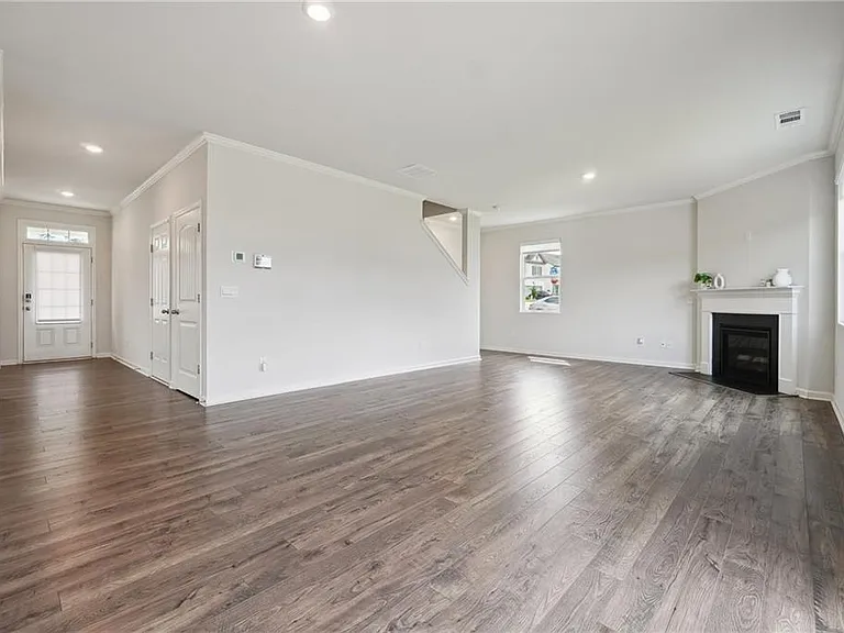 100 Fernbrook Trl — Photo 12
