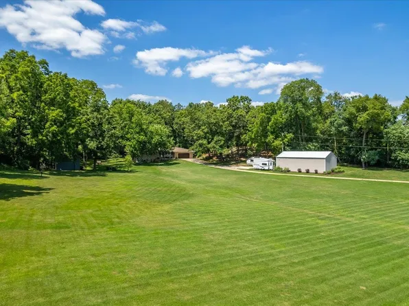 3221 County Road P, Mount Horeb, WI 53572