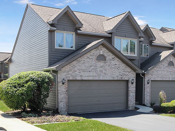2nd image of 988 Ascot Dr