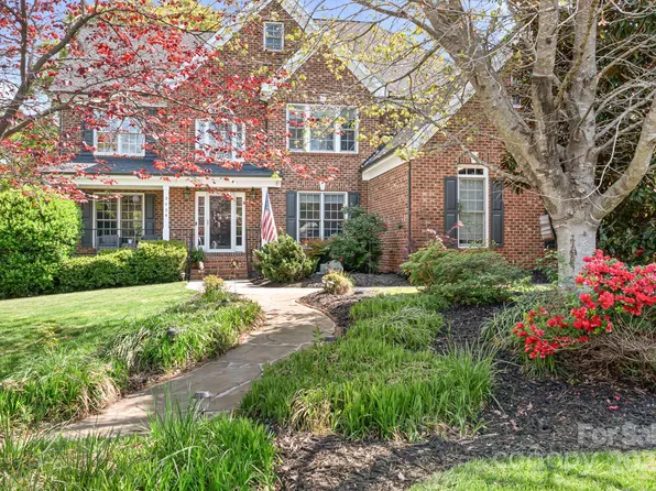 3934 Blue Dory Ln, Denver, NC 28037