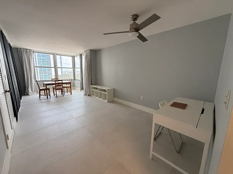 2899 Collins Ave #1022 — Photo 13