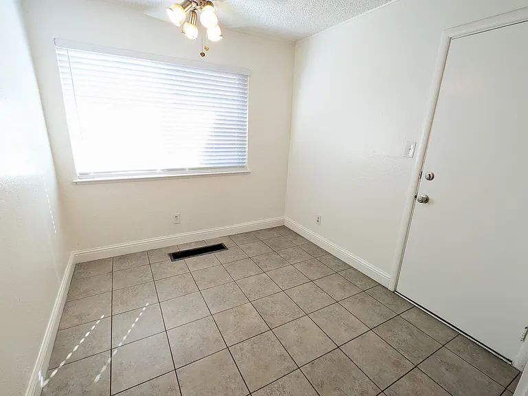 6611 Flamingo Way — Photo 8