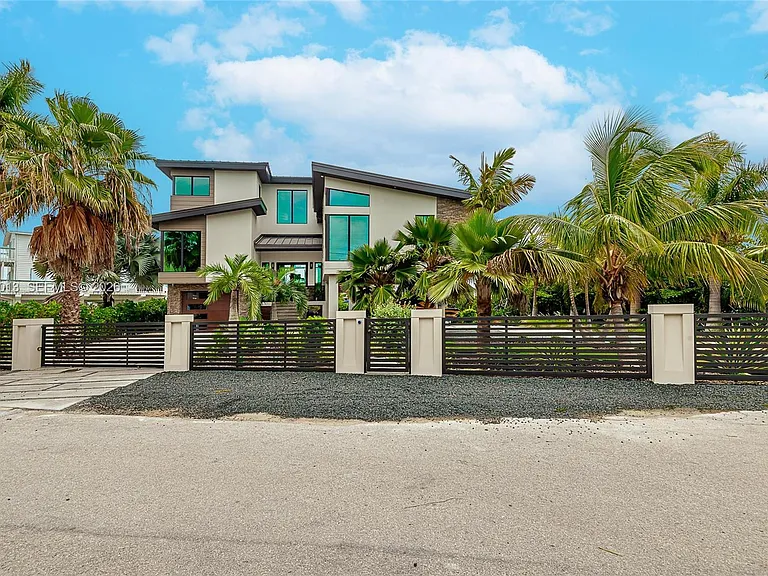 68 Mutiny Pl — Photo 1