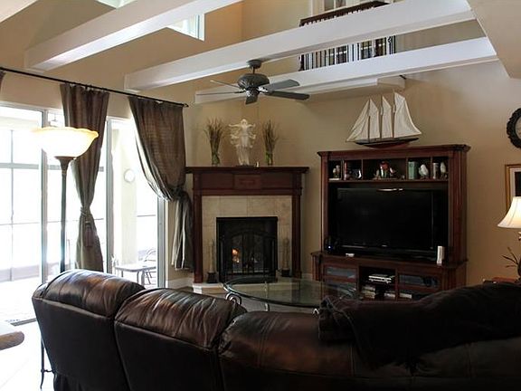 5th image of 3549 Aquamarine Dr
