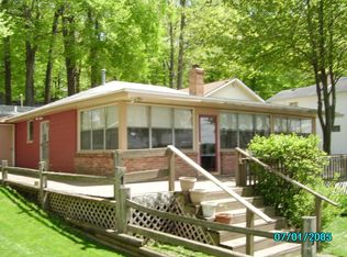 15319 Silver Beach Dr NE, Gowen, MI 49326