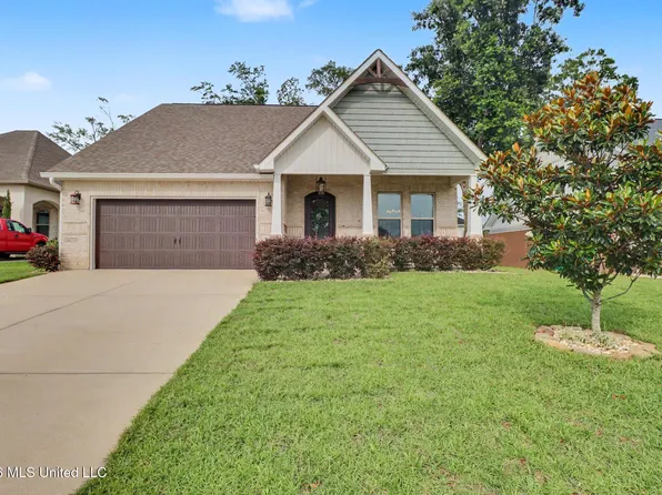 14038 Plantation Oaks Dr, Gulfport, MS 39503