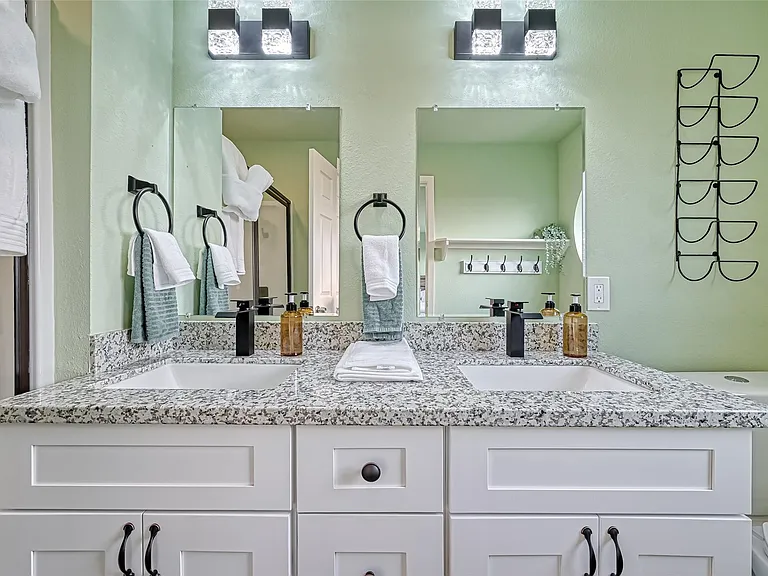 2102 Todville Rd #9 — Photo 30