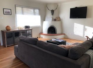 1244 Lobo Pl NE, Albuquerque, NM 87106