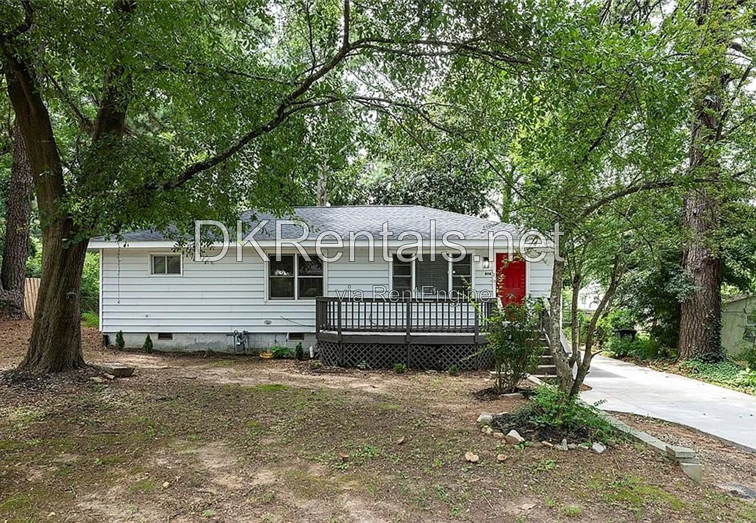 3 bed, 2.0 bath, 1292 sqft, $1,950 — Photo 1