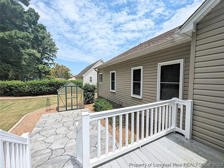 847 Stone Cross Dr — Photo 20