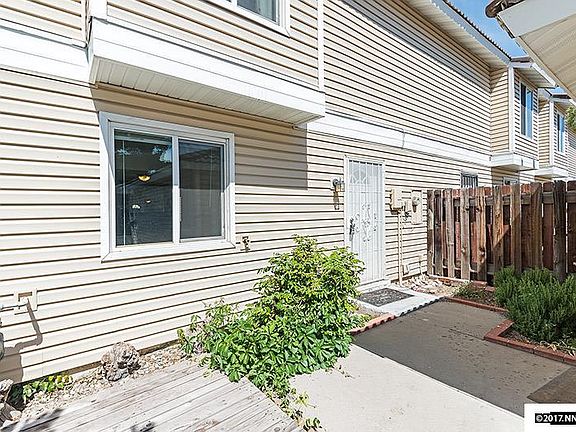 2nd image of 1054 Bradley Sq