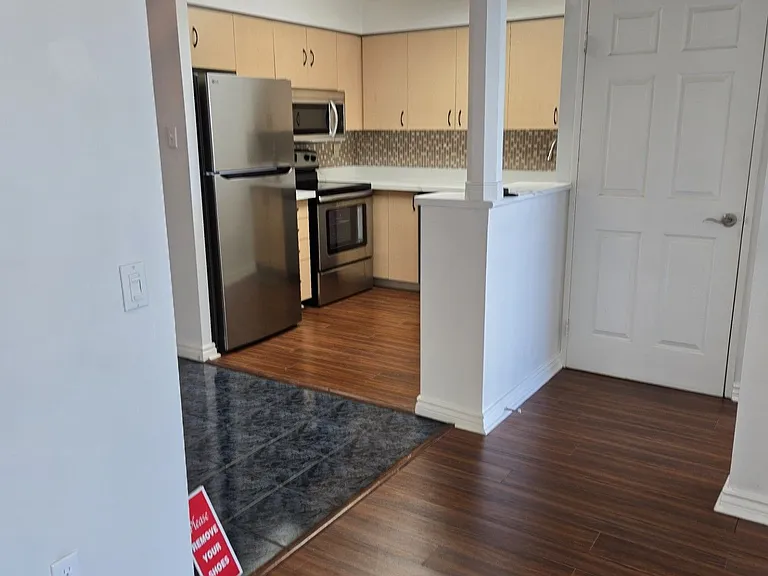 Townsgate Dr — Photo 12